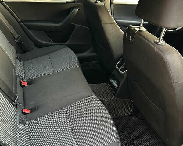 Чорний Шкода Октавія, об'ємом двигуна 1.6 л та пробігом 338 тис. км за 10000 $, фото 14 на Automoto.ua