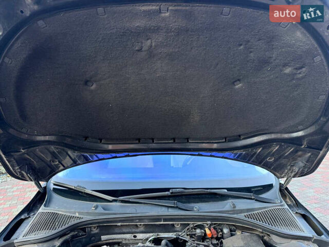 Черный Шкода Октавия, объемом двигателя 2 л и пробегом 200 тыс. км за 12700 $, фото 44 на Automoto.ua