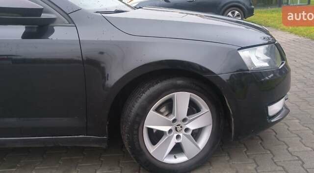 Черный Шкода Октавия, объемом двигателя 1.6 л и пробегом 289 тыс. км за 9650 $, фото 2 на Automoto.ua