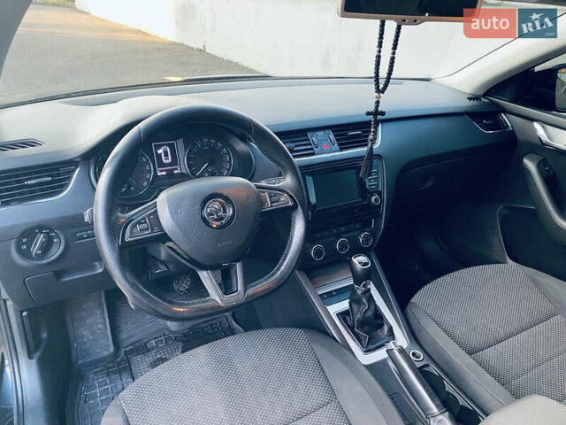Чорний Шкода Октавія, об'ємом двигуна 1.6 л та пробігом 319 тис. км за 9700 $, фото 20 на Automoto.ua