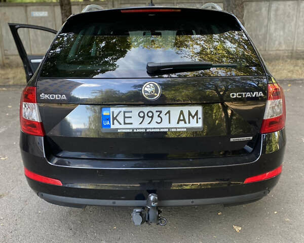 Шкода Октавия 2014 в Кривом Роге на Automoto.ua Черный Шкода Октавия, объемом двигателя 1.6 л и пробегом 159 тыс. км за 13500 $, фото 2 на Automoto.ua