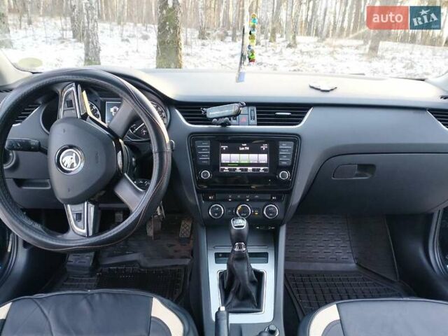 Чорний Шкода Октавія, об'ємом двигуна 1.6 л та пробігом 305 тис. км за 10500 $, фото 13 на Automoto.ua