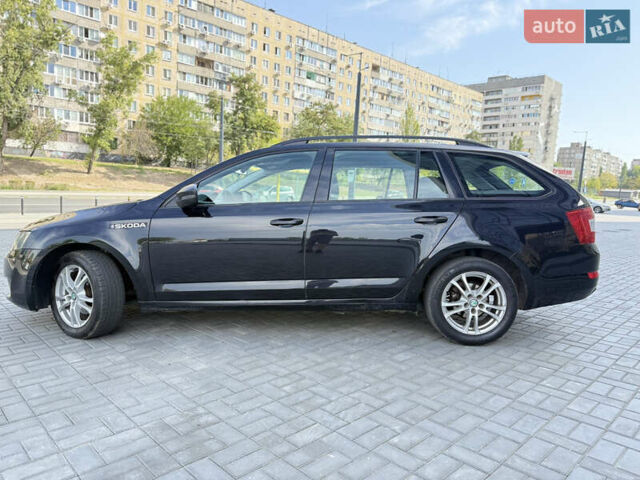 Черный Шкода Октавия, объемом двигателя 1.6 л и пробегом 243 тыс. км за 8999 $, фото 5 на Automoto.ua