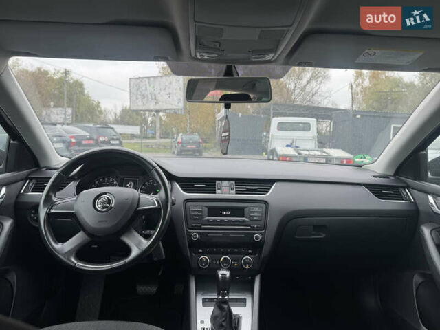 Шкода Октавія 2014 у Старокостянтинів на Automoto.ua Чорний Шкода Октавія, об'ємом двигуна 1.97 л та пробігом 318 тис. км за 12199 $, фото 8 на Automoto.ua