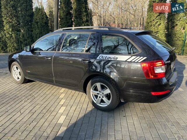 Черный Шкода Октавия, объемом двигателя 1.97 л и пробегом 252 тыс. км за 10700 $, фото 5 на Automoto.ua
