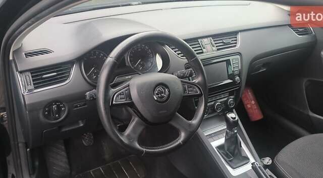 Черный Шкода Октавия, объемом двигателя 1.6 л и пробегом 289 тыс. км за 9650 $, фото 37 на Automoto.ua