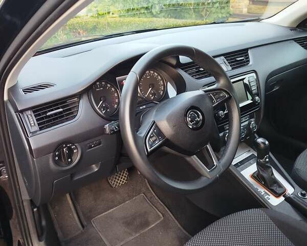 Чорний Шкода Октавія, об'ємом двигуна 1.6 л та пробігом 305 тис. км за 10300 $, фото 7 на Automoto.ua