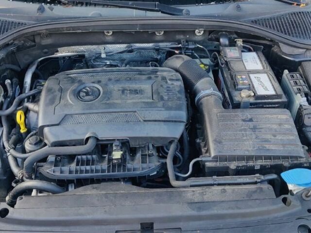 Чорний Шкода Октавія, об'ємом двигуна 1.8 л та пробігом 290 тис. км за 4059 $, фото 5 на Automoto.ua