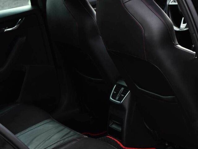 Черный Шкода Октавия, объемом двигателя 2 л и пробегом 283 тыс. км за 14750 $, фото 14 на Automoto.ua