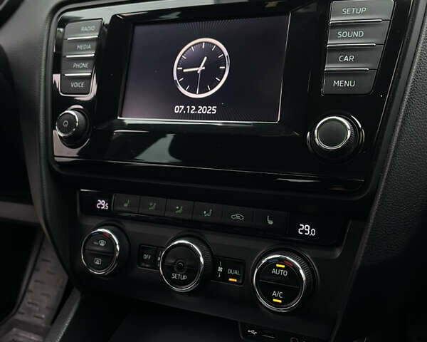 Черный Шкода Октавия, объемом двигателя 1.97 л и пробегом 327 тыс. км за 10999 $, фото 20 на Automoto.ua