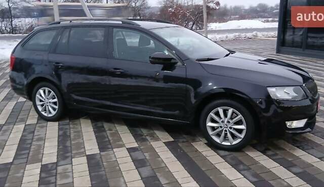 Черный Шкода Октавия, объемом двигателя 1.8 л и пробегом 260 тыс. км за 11000 $, фото 3 на Automoto.ua