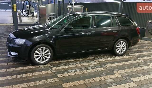 Черный Шкода Октавия, объемом двигателя 1.8 л и пробегом 260 тыс. км за 11000 $, фото 17 на Automoto.ua