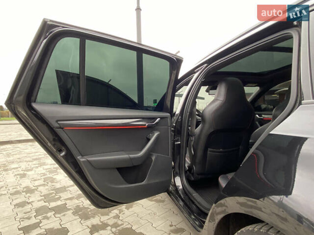 Черный Шкода Октавия, объемом двигателя 2 л и пробегом 206 тыс. км за 15300 $, фото 16 на Automoto.ua