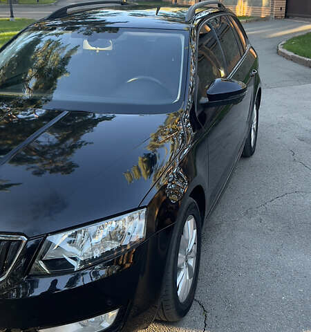 Чорний Шкода Октавія, об'ємом двигуна 1.97 л та пробігом 233 тис. км за 11700 $, фото 3 на Automoto.ua