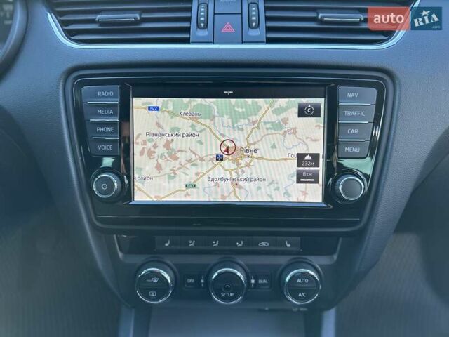 Черный Шкода Октавия, объемом двигателя 1.6 л и пробегом 209 тыс. км за 11500 $, фото 15 на Automoto.ua