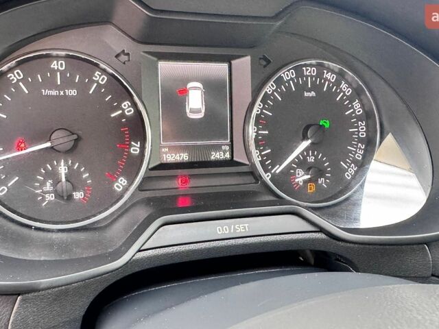 Чорний Шкода Октавія, об'ємом двигуна 1.8 л та пробігом 192 тис. км за 10800 $, фото 22 на Automoto.ua
