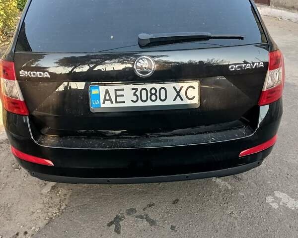 Черный Шкода Октавия, объемом двигателя 1.97 л и пробегом 340 тыс. км за 12300 $, фото 4 на Automoto.ua