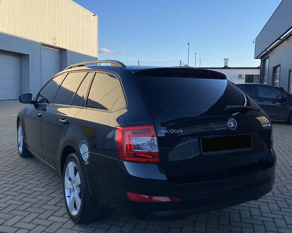 Черный Шкода Октавия, объемом двигателя 2 л и пробегом 294 тыс. км за 12900 $, фото 9 на Automoto.ua