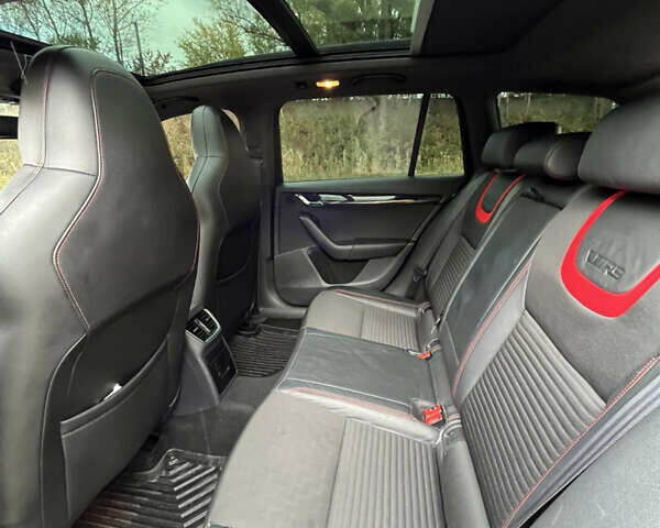 Шкода Октавия 2014 в Львове на Automoto.ua Черный Шкода Октавия, объемом двигателя 1.97 л и пробегом 203 тыс. км за 15500 $, фото 26 на Automoto.ua