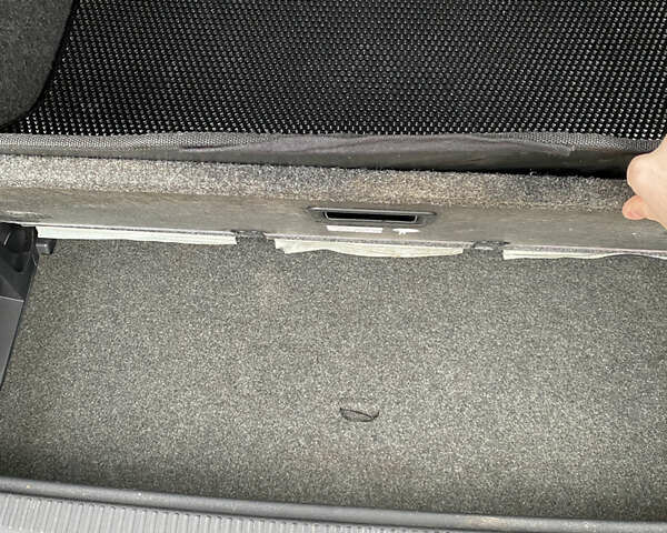 Черный Шкода Октавия, объемом двигателя 1.97 л и пробегом 310 тыс. км за 14500 $, фото 45 на Automoto.ua