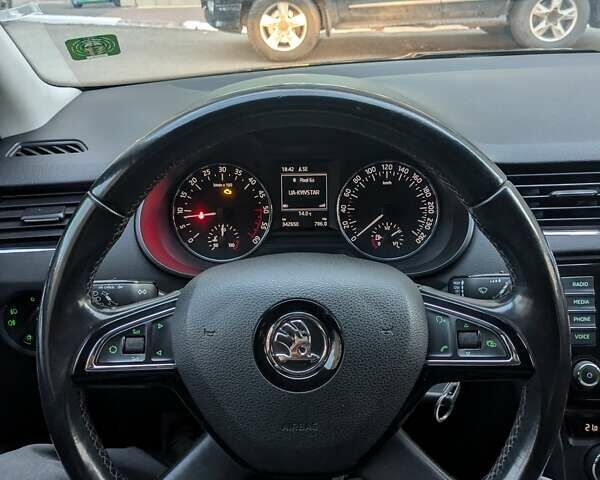 Чорний Шкода Октавія, об'ємом двигуна 1.6 л та пробігом 343 тис. км за 7900 $, фото 13 на Automoto.ua