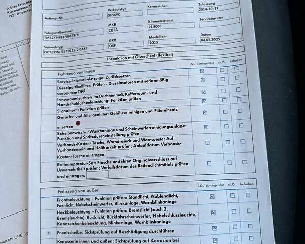 Черный Шкода Октавия, объемом двигателя 2 л и пробегом 230 тыс. км за 16150 $, фото 72 на Automoto.ua