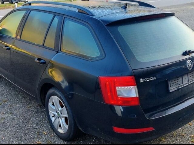 Чорний Шкода Октавія, об'ємом двигуна 1.8 л та пробігом 290 тис. км за 4059 $, фото 2 на Automoto.ua