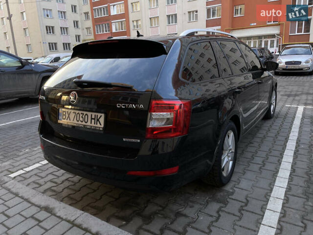 Черный Шкода Октавия, объемом двигателя 1.6 л и пробегом 262 тыс. км за 10900 $, фото 2 на Automoto.ua