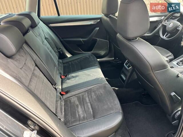 Черный Шкода Октавия, объемом двигателя 1.8 л и пробегом 247 тыс. км за 12845 $, фото 30 на Automoto.ua