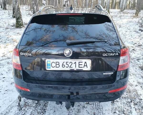 Чорний Шкода Октавія, об'ємом двигуна 1.6 л та пробігом 305 тис. км за 10500 $, фото 3 на Automoto.ua