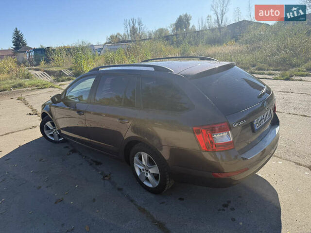 Шкода Октавія 2014 у Надворной на Automoto.ua Чорний Шкода Октавія, об'ємом двигуна 1.98 л та пробігом 290 тис. км за 10600 $, фото 9 на Automoto.ua