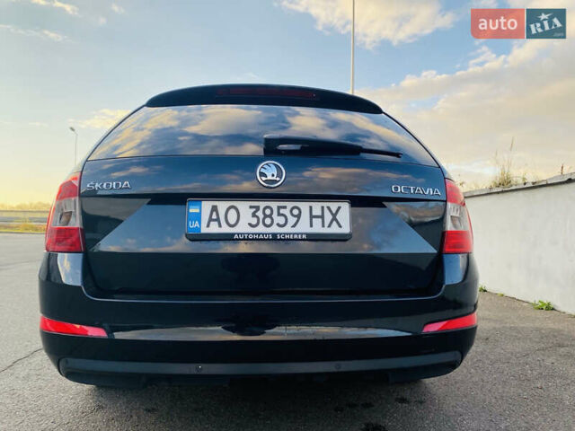 Чорний Шкода Октавія, об'ємом двигуна 1.6 л та пробігом 319 тис. км за 9700 $, фото 4 на Automoto.ua