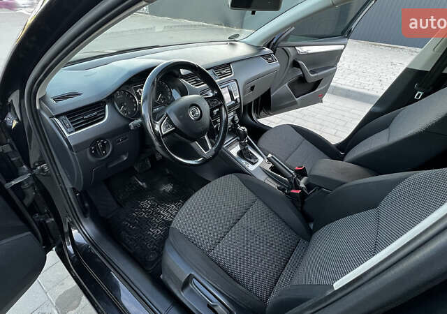 Чорний Шкода Октавія, об'ємом двигуна 1.6 л та пробігом 157 тис. км за 9999 $, фото 55 на Automoto.ua