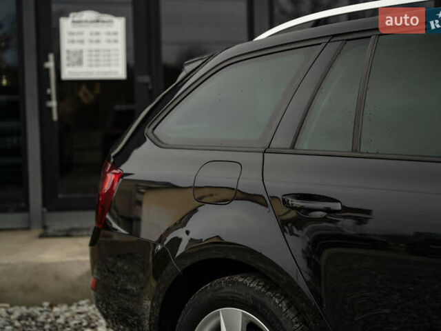 Чорний Шкода Октавія, об'ємом двигуна 1.6 л та пробігом 225 тис. км за 13400 $, фото 7 на Automoto.ua