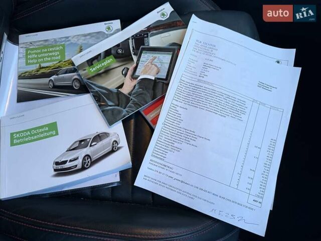 Черный Шкода Октавия, объемом двигателя 2 л и пробегом 230 тыс. км за 16150 $, фото 71 на Automoto.ua