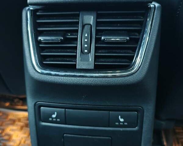 Черный Шкода Октавия, объемом двигателя 1.6 л и пробегом 343 тыс. км за 10000 $, фото 30 на Automoto.ua