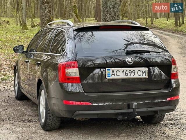 Черный Шкода Октавия, объемом двигателя 2 л и пробегом 300 тыс. км за 11700 $, фото 16 на Automoto.ua