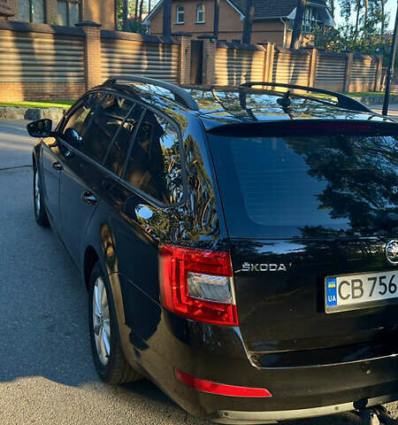 Чорний Шкода Октавія, об'ємом двигуна 1.97 л та пробігом 233 тис. км за 11700 $, фото 5 на Automoto.ua