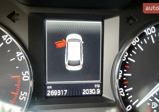 Чорний Шкода Октавія, об'ємом двигуна 1.6 л та пробігом 269 тис. км за 11250 $, фото 41 на Automoto.ua