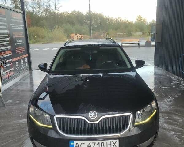 Черный Шкода Октавия, объемом двигателя 2 л и пробегом 220 тыс. км за 10800 $, фото 7 на Automoto.ua