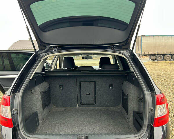 Черный Шкода Октавия, объемом двигателя 1.6 л и пробегом 255 тыс. км за 8500 $, фото 10 на Automoto.ua