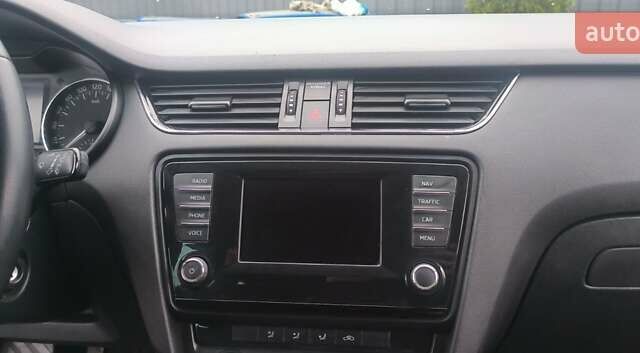 Черный Шкода Октавия, объемом двигателя 1.6 л и пробегом 289 тыс. км за 9650 $, фото 24 на Automoto.ua