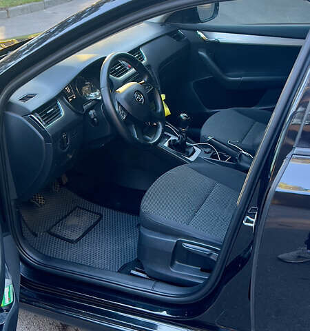 Чорний Шкода Октавія, об'ємом двигуна 1.97 л та пробігом 233 тис. км за 11700 $, фото 9 на Automoto.ua