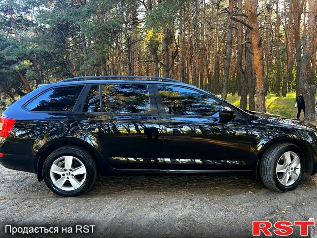 Шкода Октавія 2014 у Кам'янське (Дніпродзержинськ) на Automoto.ua Чорний Шкода Октавія, об'ємом двигуна 1.4 л та пробігом 254 тис. км за 11800 $, фото 3 на Automoto.ua