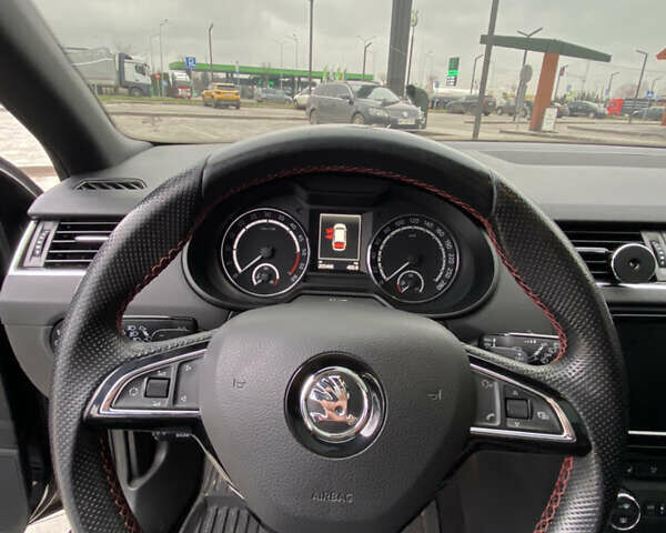 Черный Шкода Октавия, объемом двигателя 2 л и пробегом 206 тыс. км за 15300 $, фото 12 на Automoto.ua