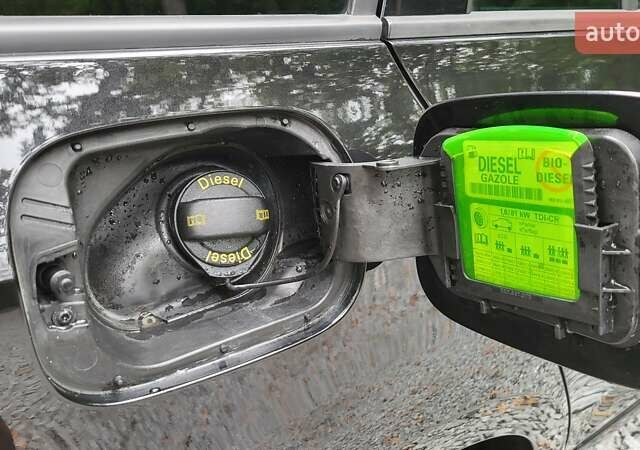 Чорний Шкода Октавія, об'ємом двигуна 1.6 л та пробігом 269 тис. км за 11250 $, фото 37 на Automoto.ua