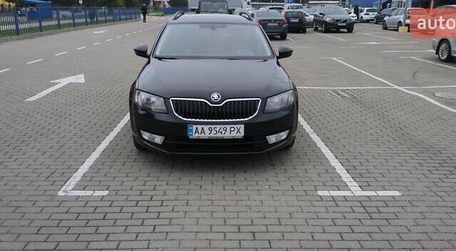 Черный Шкода Октавия, объемом двигателя 1.6 л и пробегом 287 тыс. км за 9500 $, фото 2 на Automoto.ua