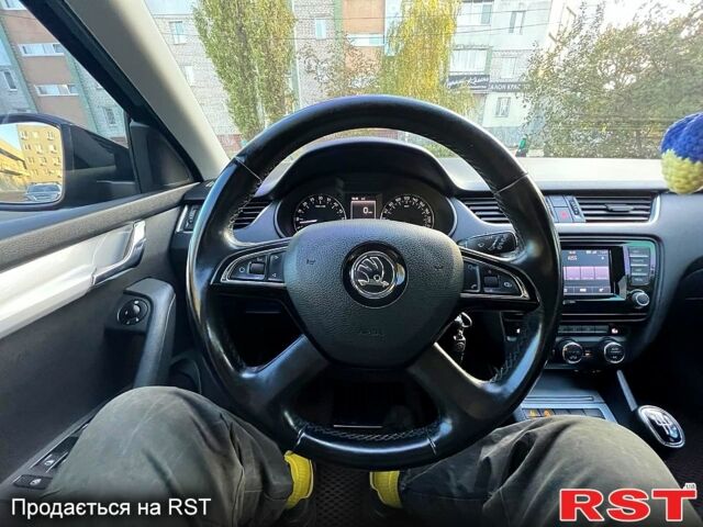 Чорний Шкода Октавія, об'ємом двигуна 1.6 л та пробігом 259 тис. км за 12200 $, фото 7 на Automoto.ua