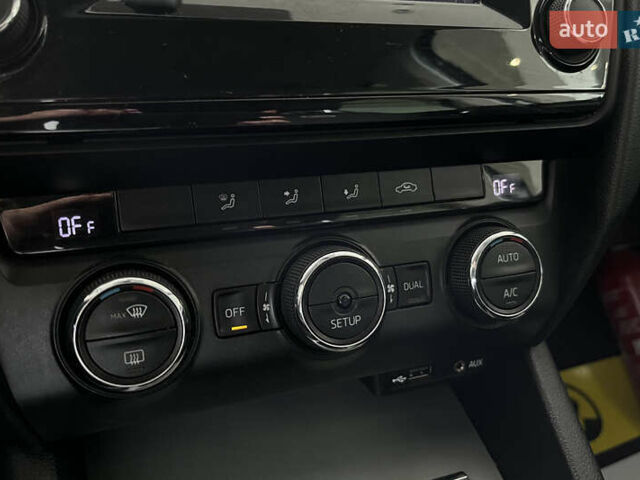 Чорний Шкода Октавія, об'ємом двигуна 1.6 л та пробігом 288 тис. км за 10500 $, фото 11 на Automoto.ua