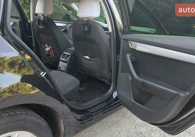 Черный Шкода Октавия, объемом двигателя 1.6 л и пробегом 210 тыс. км за 10500 $, фото 21 на Automoto.ua